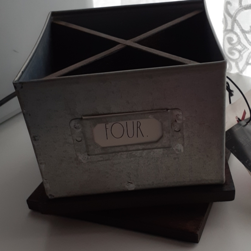 Rae Dunn Desk Top Organizer